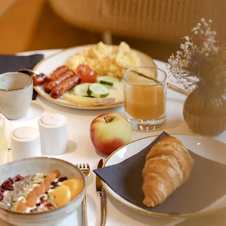 By Marriott Didot Montparnasse Hotel Paris