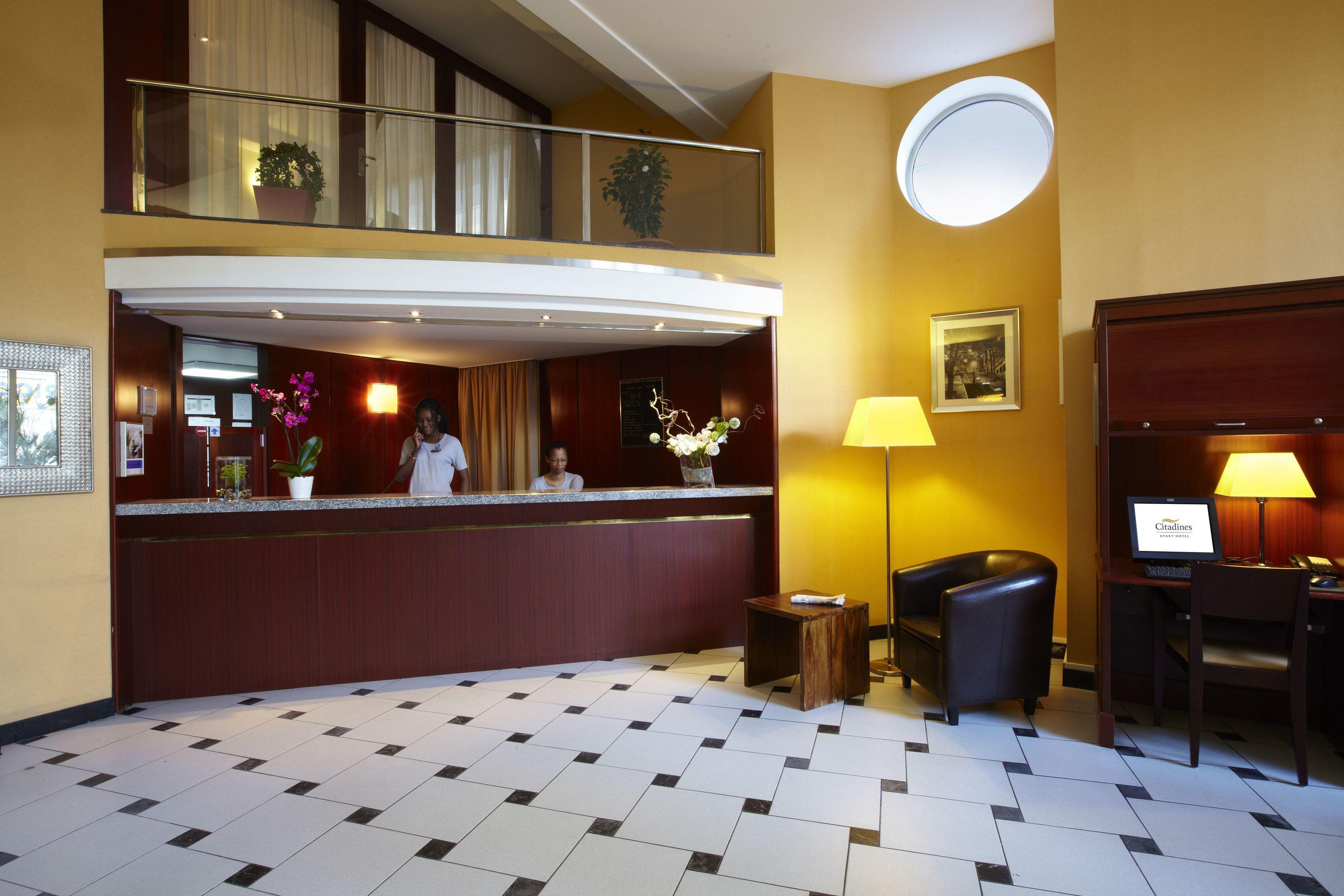 Hotel By Marriott Didot Montparnasse 4*