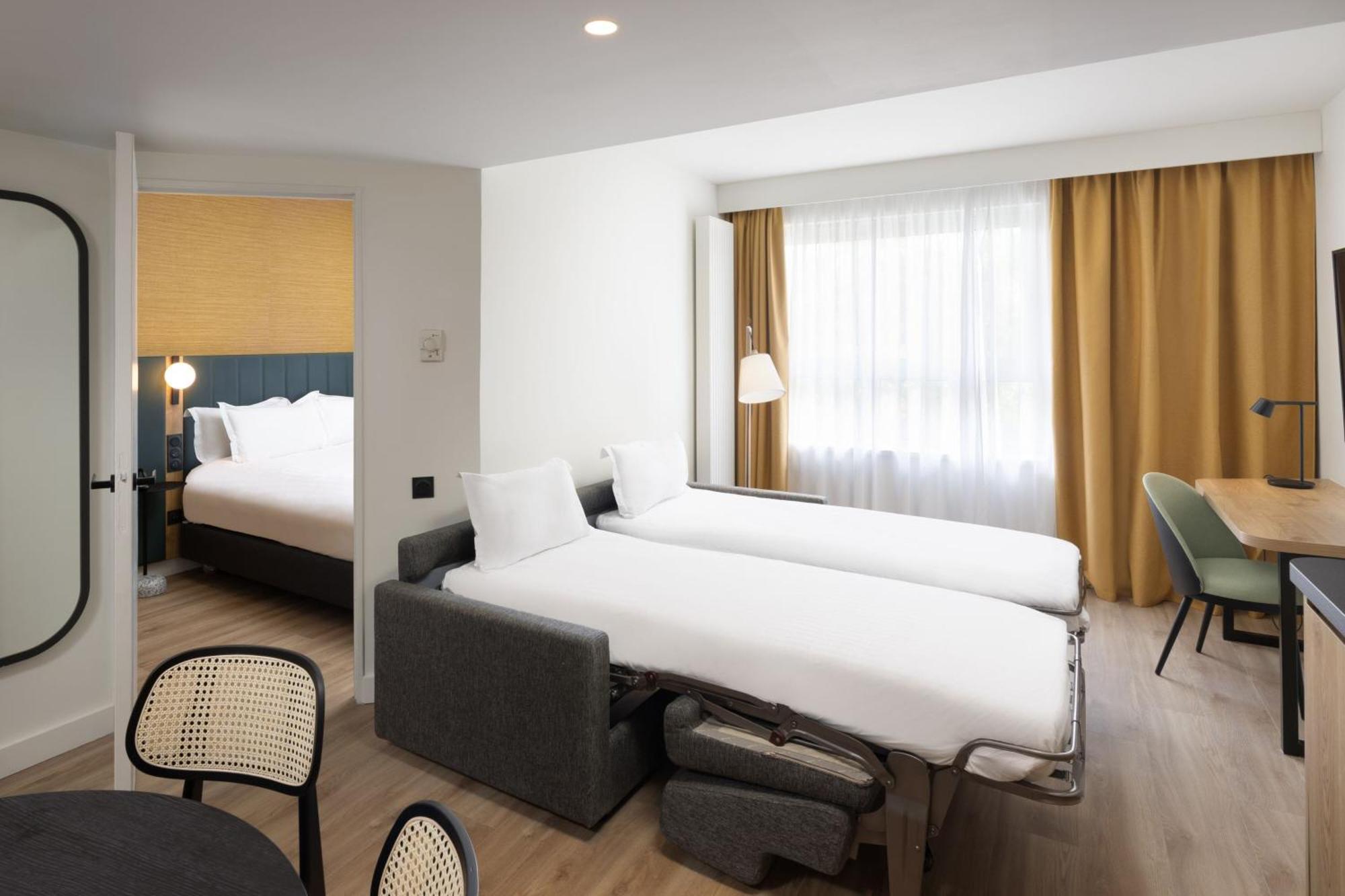 Hotel By Marriott Didot Montparnasse 4*