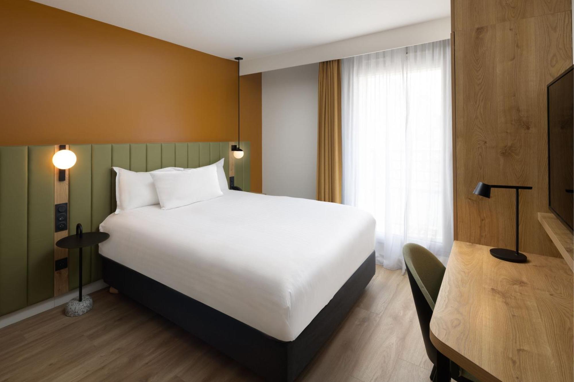 By Marriott Didot Montparnasse 4*