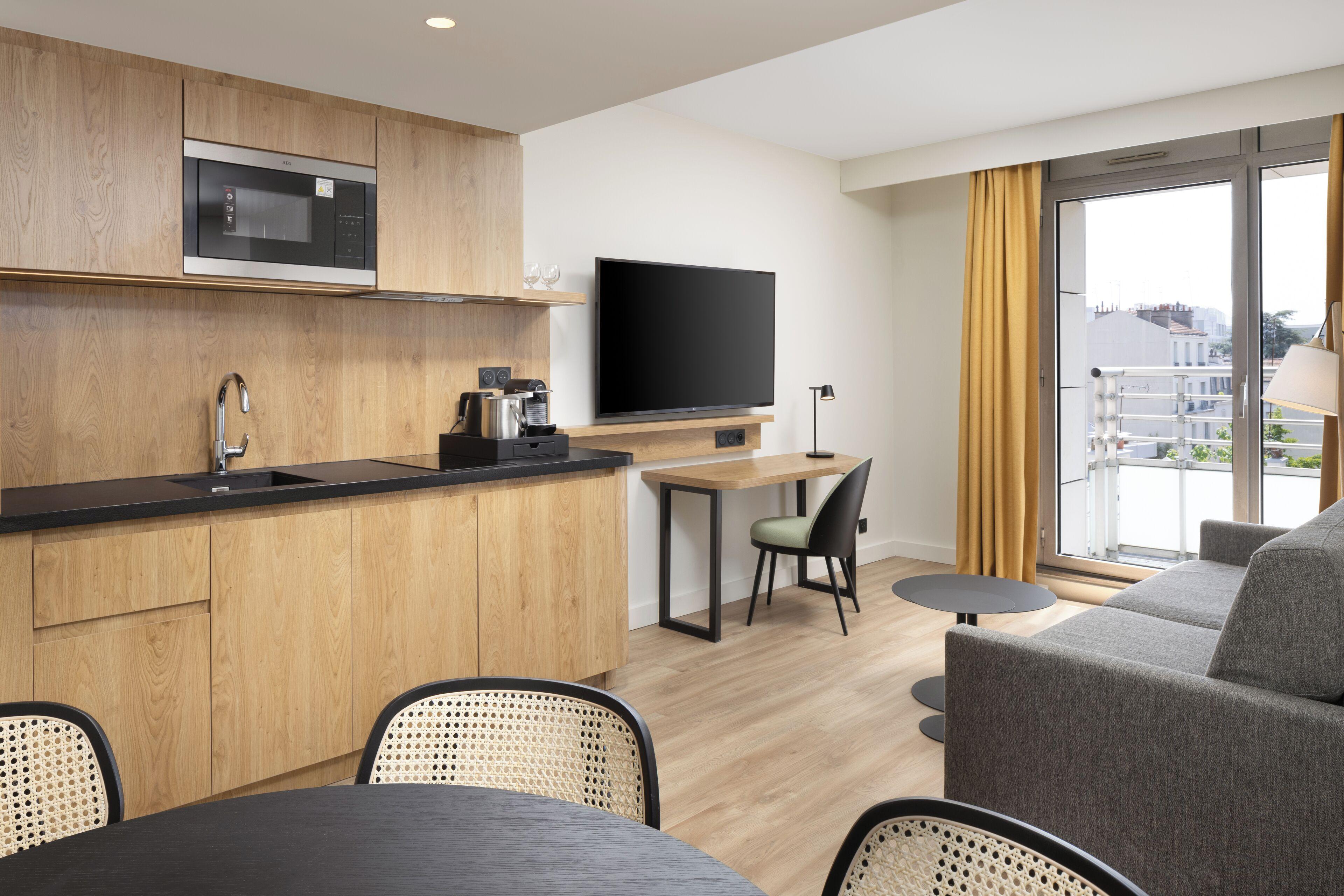 By Marriott Didot Montparnasse 4*