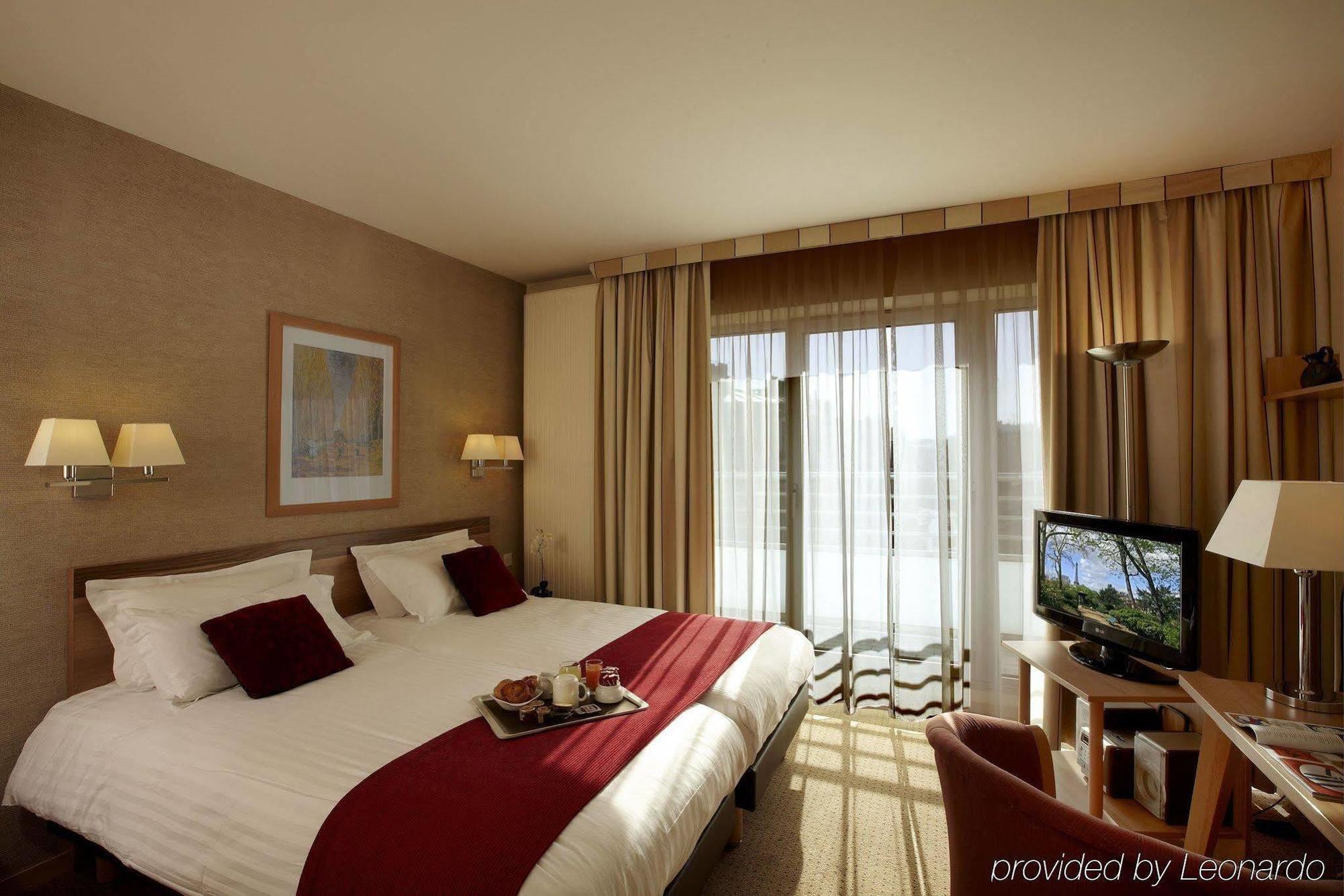 By Marriott Didot Montparnasse Paris