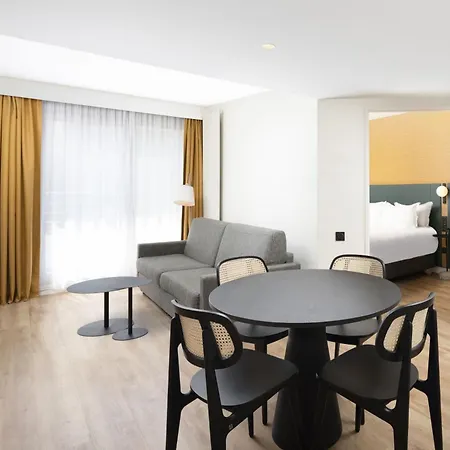 By Marriott Didot Montparnasse Parigi