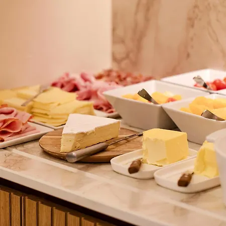 Hotel By Marriott Didot Montparnasse
